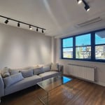 Alquiler de un amplio apartamento de 3 habitaciones, 73 m², centro de Novi Belgrado, Serbia